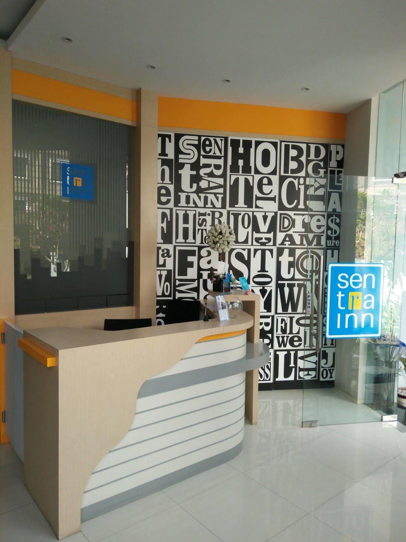 Sentra Inn Bandung Exterior photo